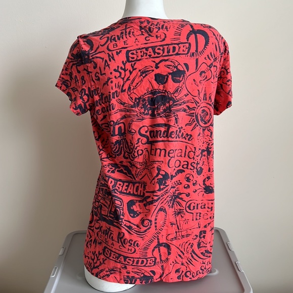 WeEkEnD SUMMER SpEcIaL!!!   
2 for 24.00
DESTIN CRAB ISLAND BEACHES TEE - Picture 6 of 9